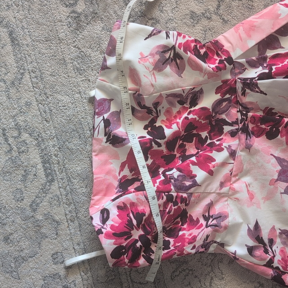 WHBM Floral Dress 8 - Picture 13 of 14